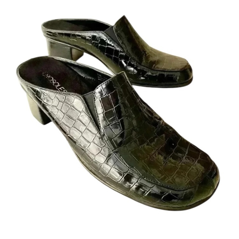 Aerosoles Womens Black Patent Slip On Mule Clogs 10 excellent condition